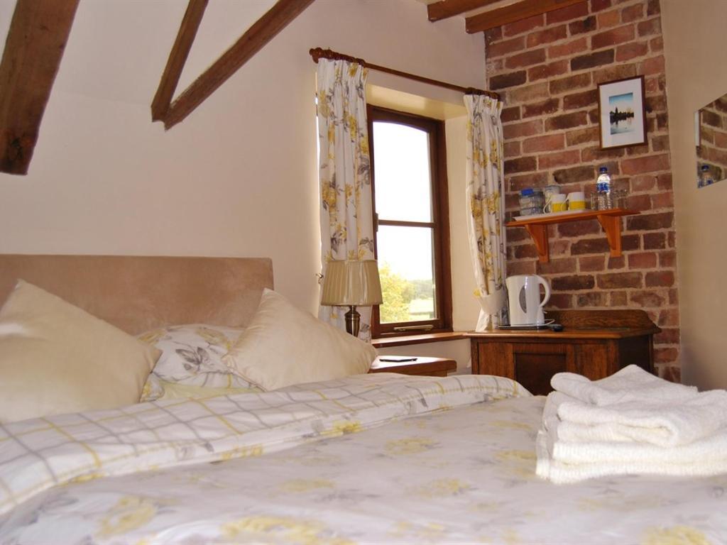 Bluebell Farm Bed & Breakfast Upton upon Severn Room photo